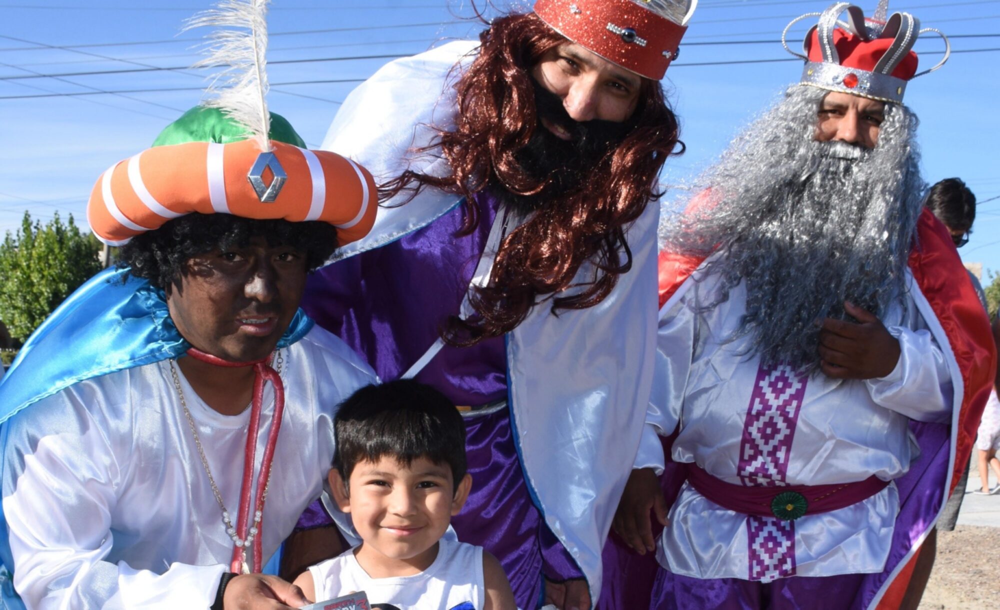 Habrá un colorido desfile de los Reyes Magos, que incluirá shows de artistas callejeros en Playa Unión