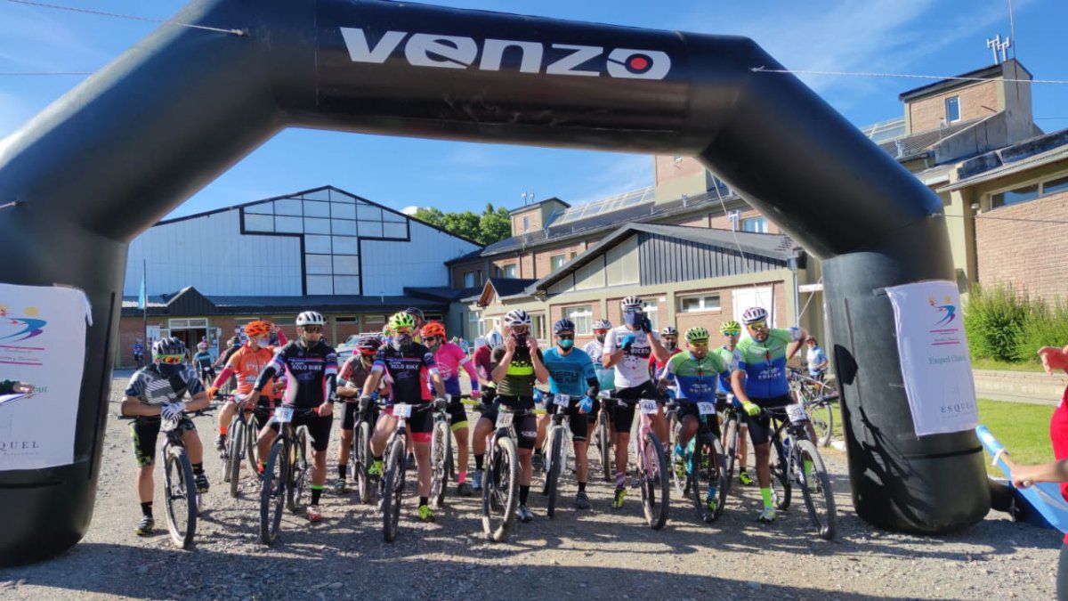La carrera de mountain bike Doble Lago Futalaufquen queda suspendida en Esquel por las nuevas medidas contra el coronavirus