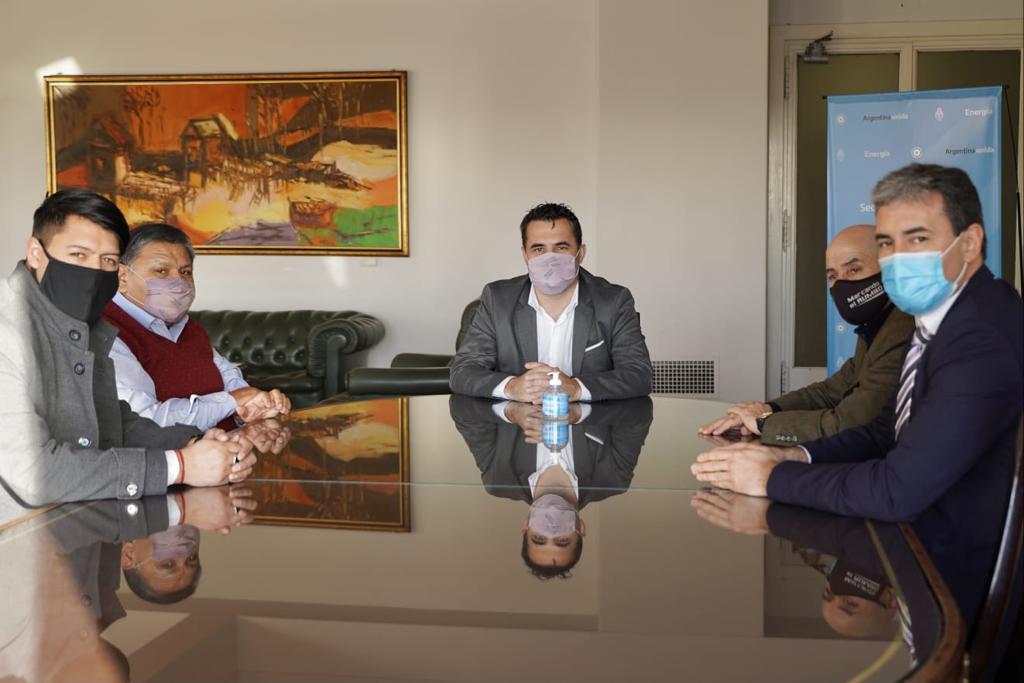 Cumbre entre Martínez, Ávila y Cerdá: Chubut quiere ser parte de la redacción de la nueva ley y pidieron inversiones en yacimientos maduros y marginales