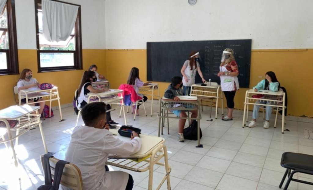 Chubut: El Gobierno aseguró que “no hay inconvenientes para reiniciar las clases” porque “el 95% de las escuelas están en condiciones edilicias”