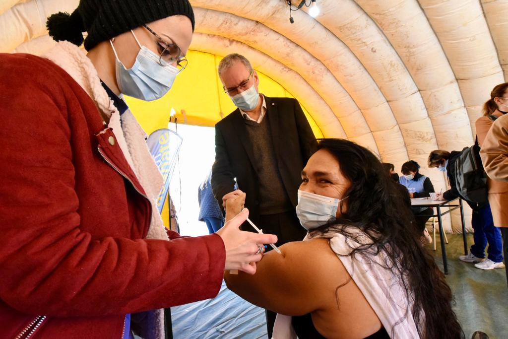 Chubut ya aplicó más de 550.000 vacunas contra el coronavirus desde que comenzó la pandemia