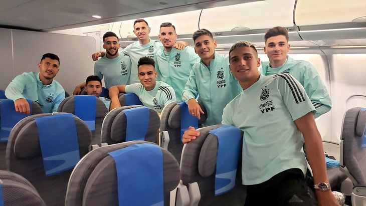 La Selección llegó a la Argentina después del escándalo en Brasil