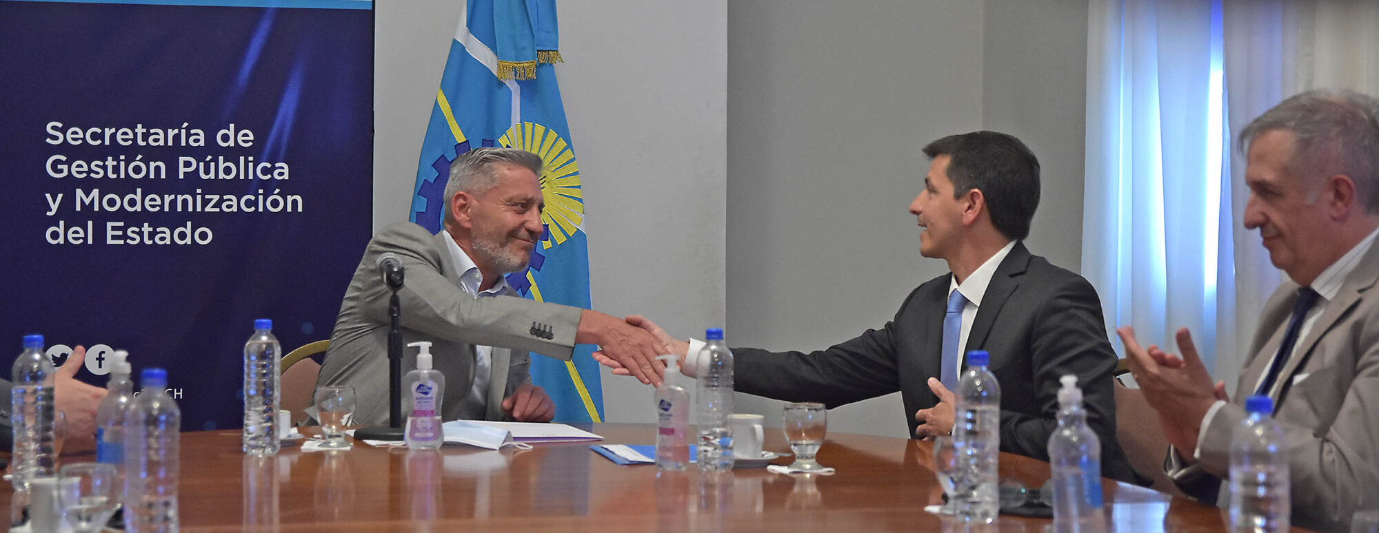 El gobernador y Telecom anunciaron ampliación de la conectividad móvil en la Ruta Nacional 3 entre Puerto Madryn y Comodoro Rivadavia
