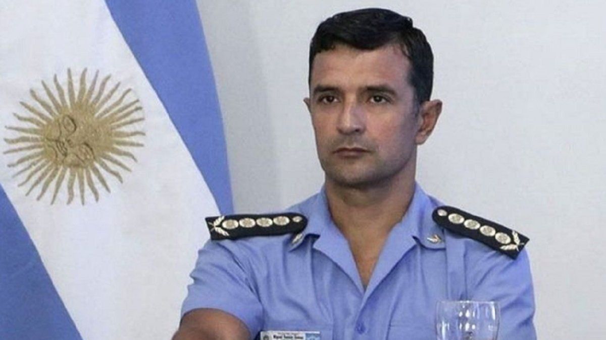 Miguel Gómez: “Si hay un gobernador que permitió a la Policía de la provincia salir de la desconsideración ha sido Arcioni”