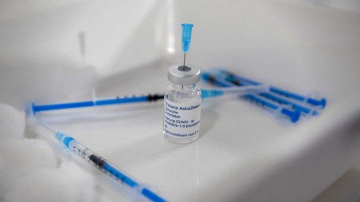 Argentina donará 11.000 dosis de vacunas Astrazeneca