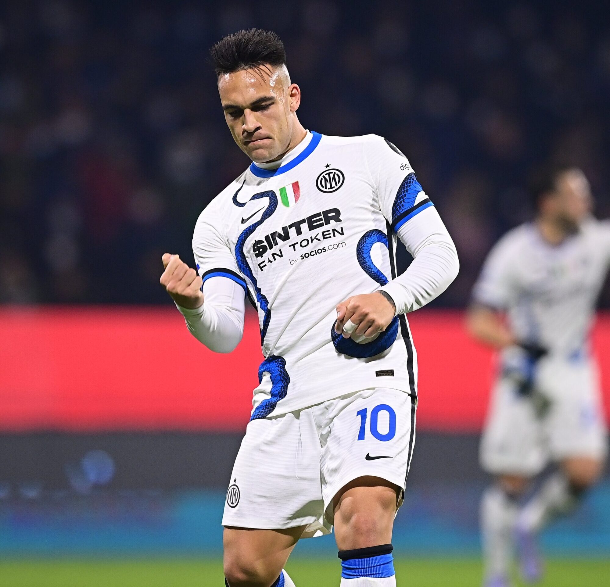 Con un gol de Lautaro Martínez, Inter goleó a Salernitana y lidera la Serie A en soledad
