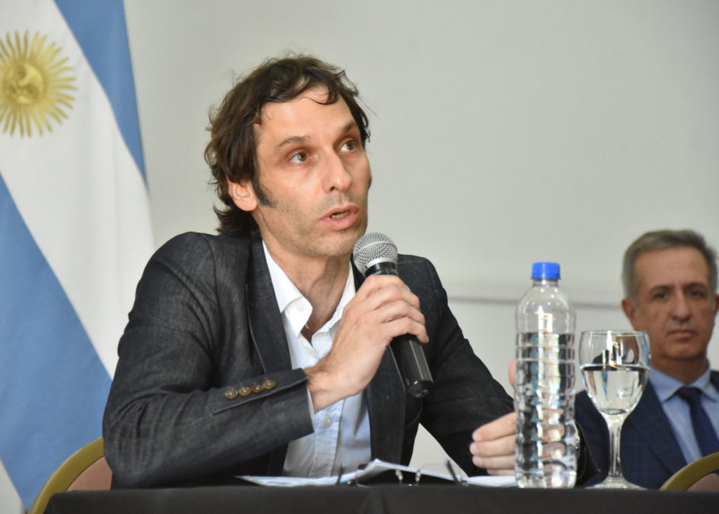Arnaudo respaldó el acuerdo con el FMI y aseguró que era “absolutamente necesario” tanto desde el punto de vista “monetario como cambiario”