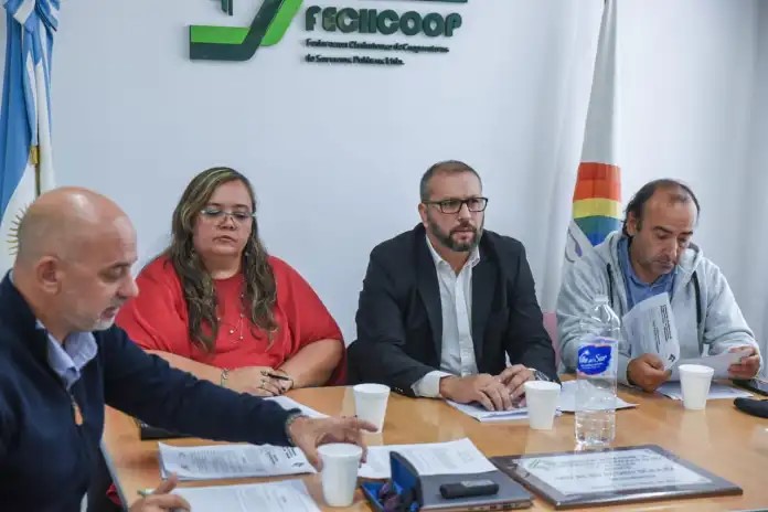 Petrakosky fue reelecto como Presidente de la FECHCOOP por un nuevo período de tres años