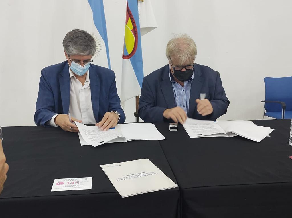 Ongarato firmó el convenio de cooperación por la lucha contra la trata y explotación de personas