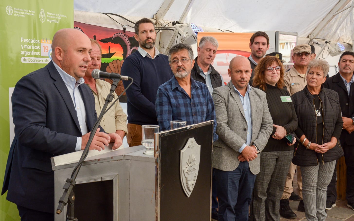 Madryn: El vicegobernador y el intendente encabezaron la apertura de la XVIII edición de la Feria de los Pescadores Artesanales “José María Lobo Orensanz”