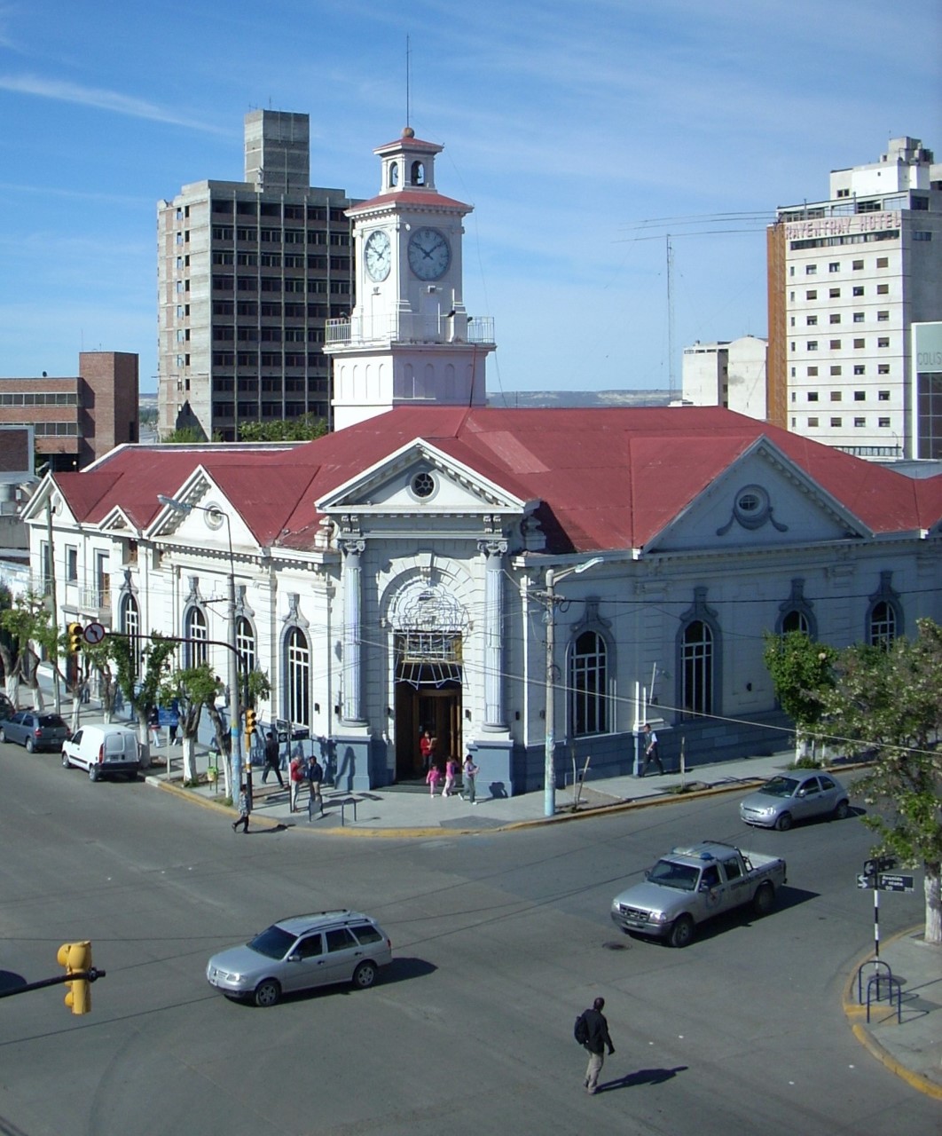 Terenzi aseguró que el Banco Nación le confirmó la decisión de que trasladará a Comodoro Rivadavia la gerencia zonal de Trelew