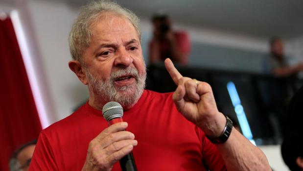 Elecciones en Brasil: Una encuesta advierte que Lula Da Silva podría triunfar en primera vuelta