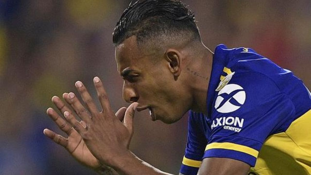 Violencia de género: Autorizaron a Villa a salir del país y jugará con Boca por la Copa Libertadores
