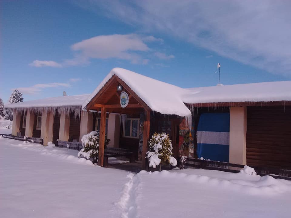 En 49 ciudades, comunas rurales y parajes de Chubut no habrá clases hoy por el temporal de nieve y lluvia