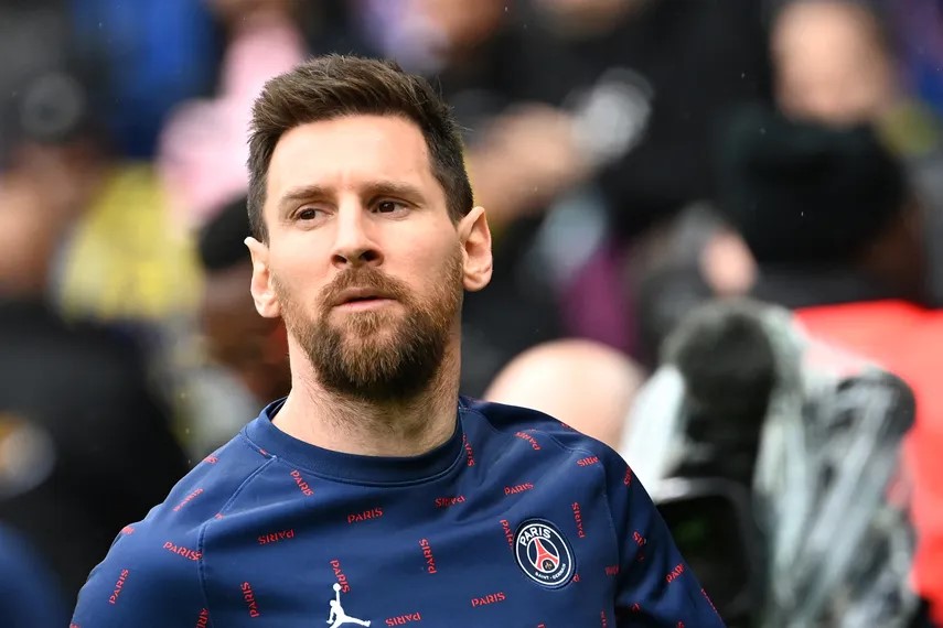 Paris Saint Germain evalúa extender el contrato de Lionel Messi