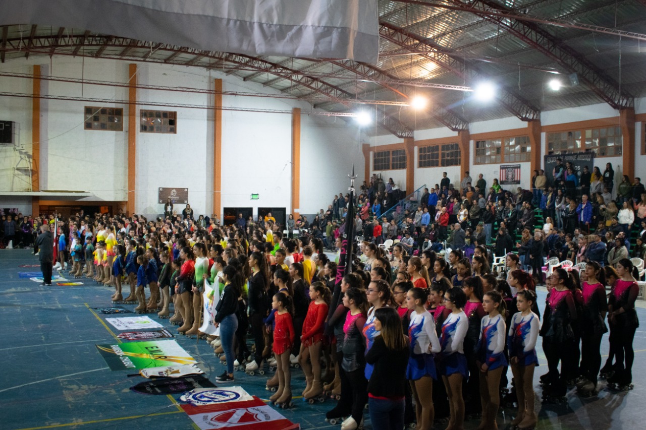 Biss les dio la bienvenida a 20 delegaciones de todo Chubut que participan del Torneo Provincial de Patín en Rawson