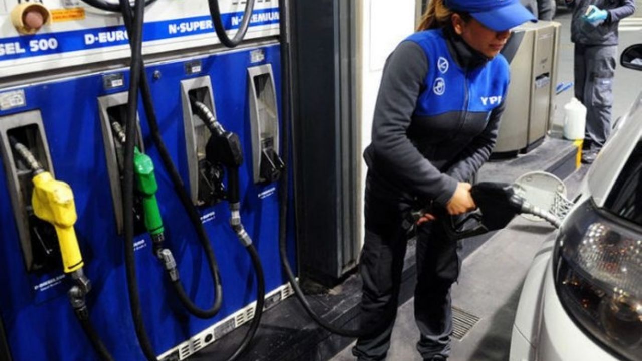 Nuevo aumento en los combustibles: El Gobierno Nacional confirmó un nuevo aumento de hasta un 4 por ciento