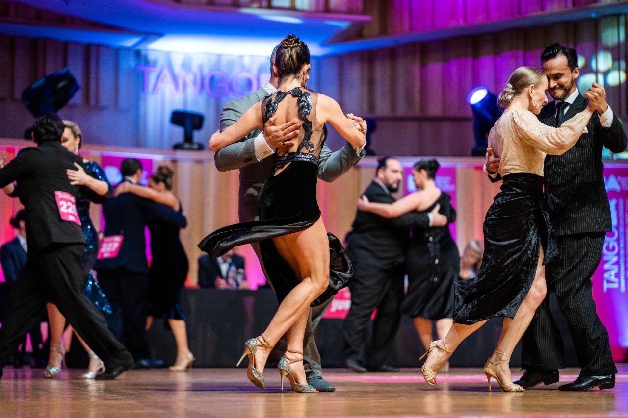 Mundial de Tango: Comienza la edición 2022 en la que participan 9 parejas chubutenses