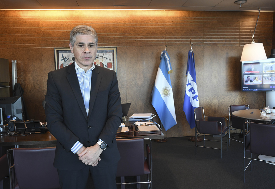 El presidente de YPF aseguró que sin la nacionalización de la empresa, “la Argentina se habría apagado” en energía