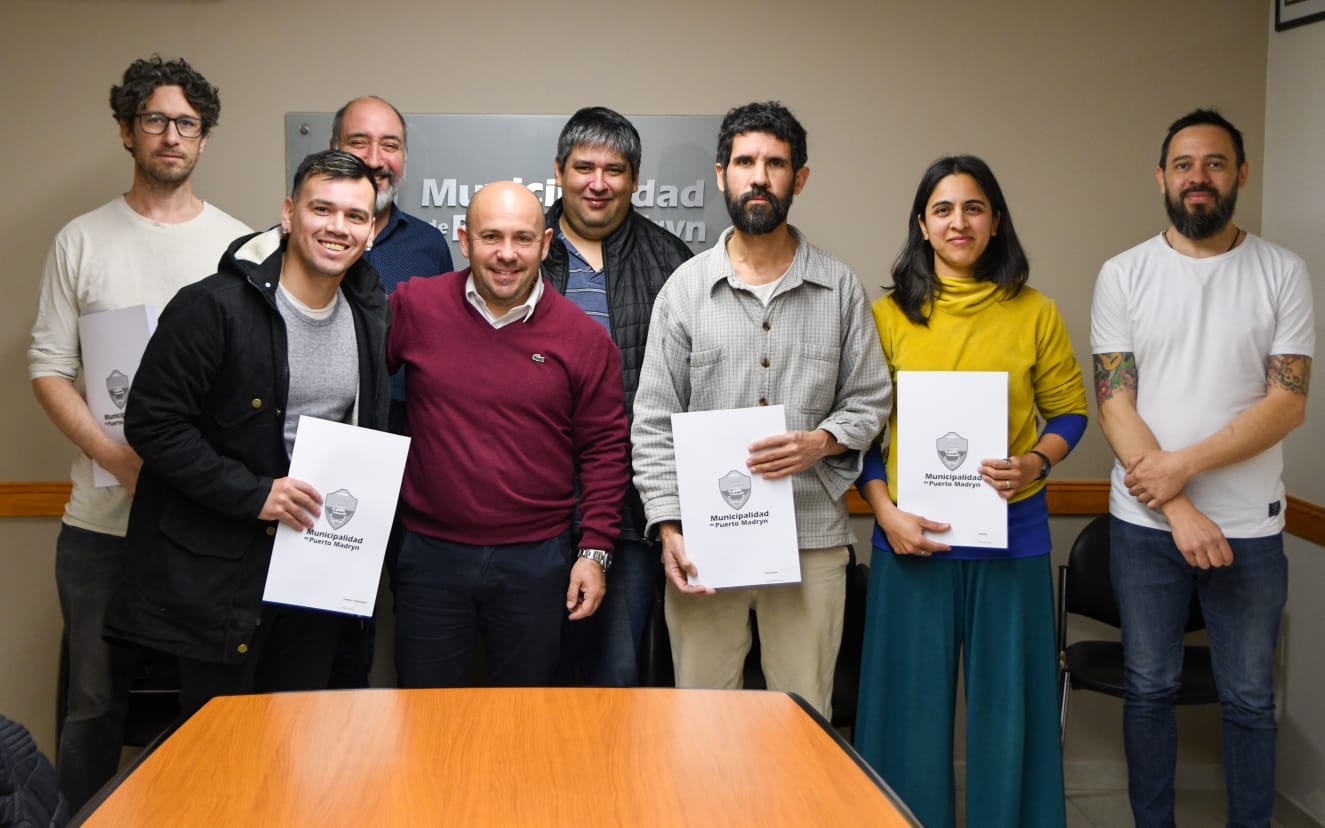 Sastre entregó nuevas líneas de financiamiento para emprendedores de Puerto Madryn