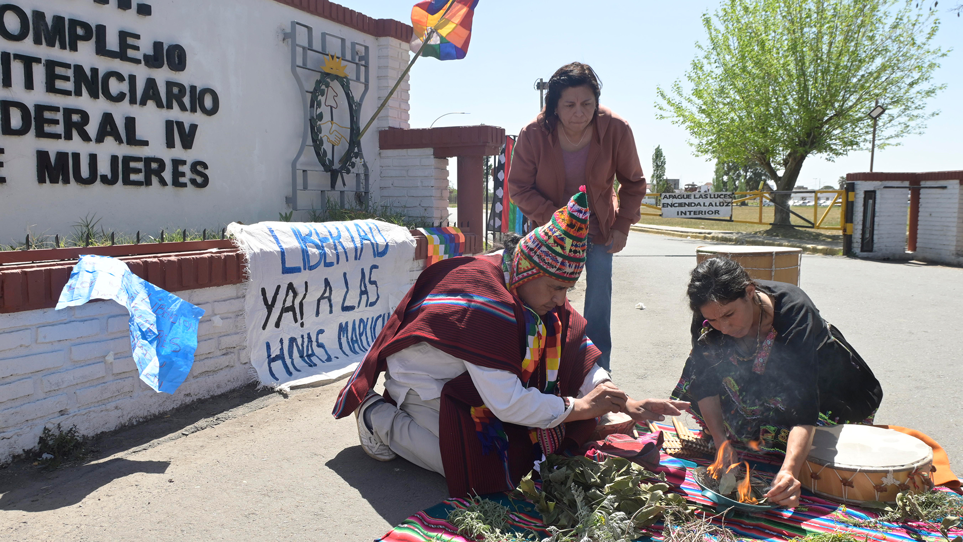 Villa Mascardi: Cuatro de las siete mujeres mapuches detenidas recibieron la prisión domiciliaria