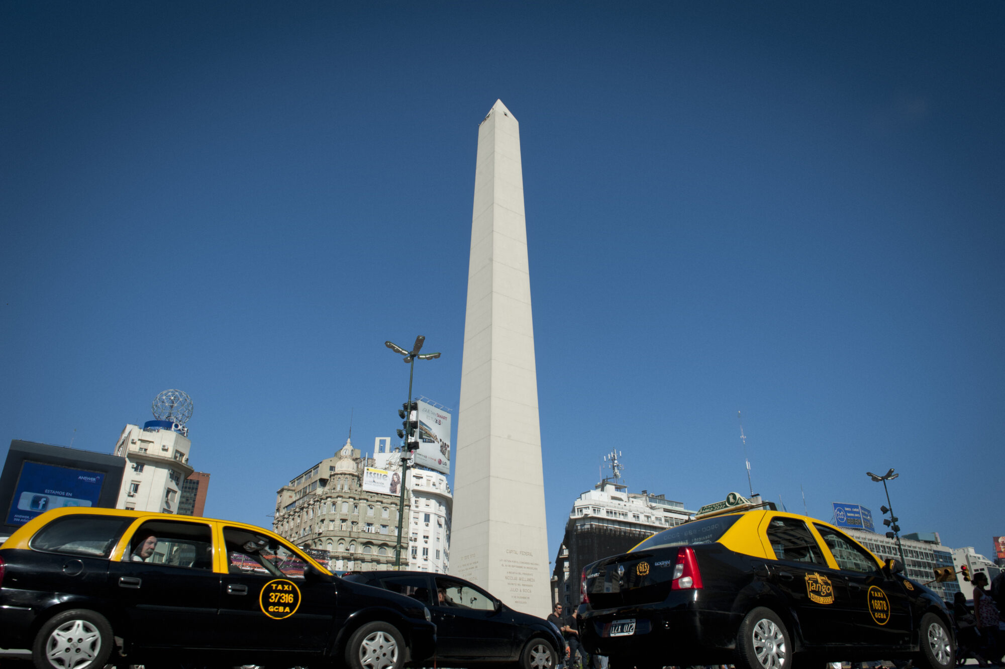 La Ciudad de Buenos Aires espera más de 90 mil turistas para este fin de semana largo y ya registra un 80% de ocupación hotelera
