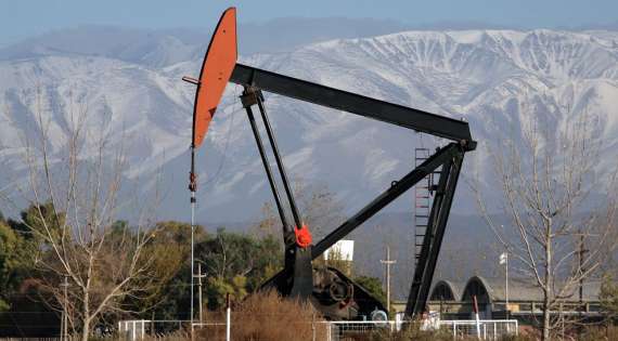 Mendoza licitará 12 áreas petroleras y busca atraer más inversiones con la quita de cánones extraordinarios