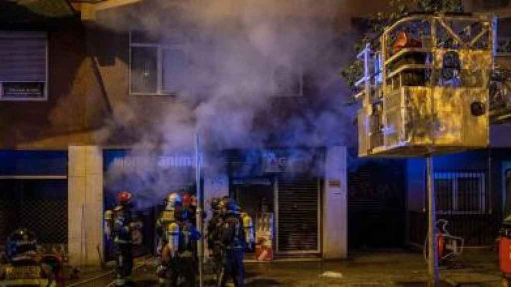 Trágico incendio en Francia: Al menos diez muertos y catorce heridos