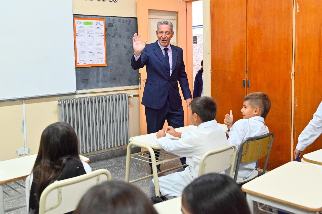 Arcioni inauguró en Rada Tilly el ciclo lectivo 2023 de Chubut: “Es un día muy importante y emotivo para cada niño y niña de la provincia”