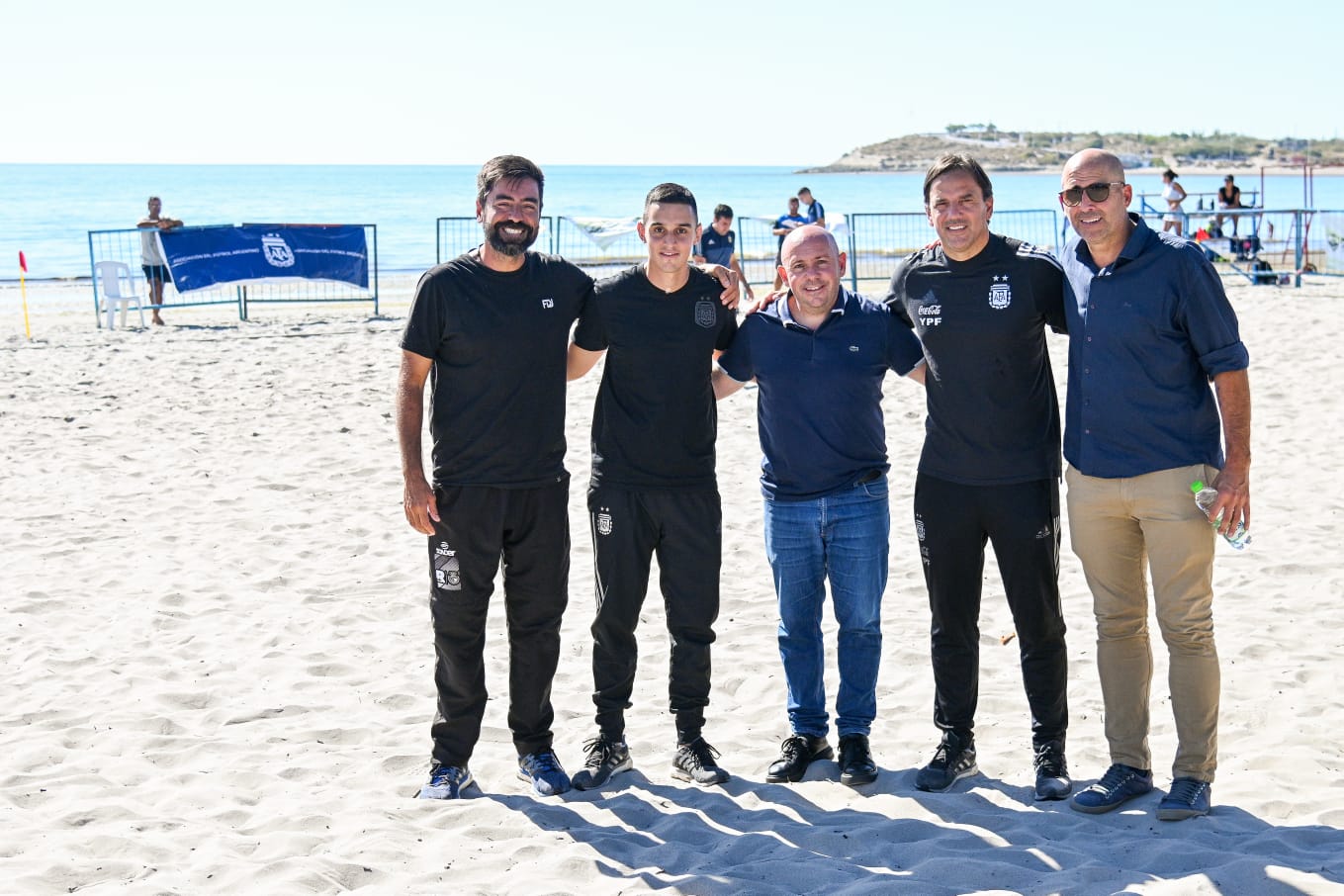 Sastre encabezó la apertura del Torneo Nacional de Fútbol Playa Masculino: “Que Puerto Madryn albergue a estos certámenes nos hace muy felices”