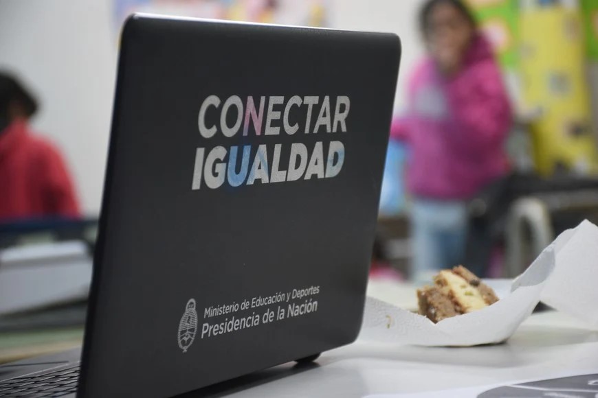 ‘Conectar Igualdad’ en Chubut: La provincia quiere entregar este año una netbook a cada estudiante del ciclo básico de escuelas secundarias