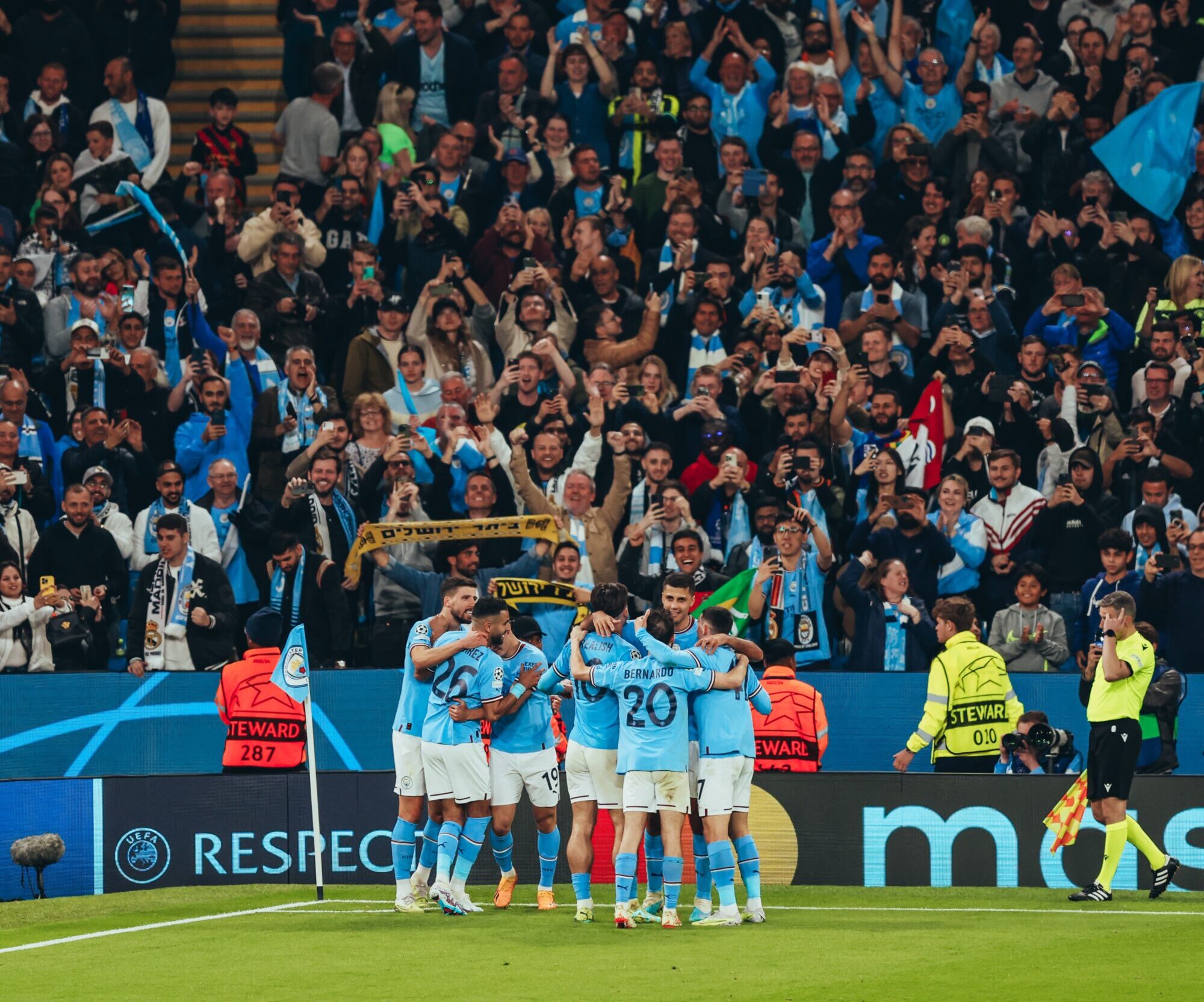 Champions League: Con un gol de Julián Álvarez, Manchester City aplastó al Real Madrid y enfrentará al Inter en la final